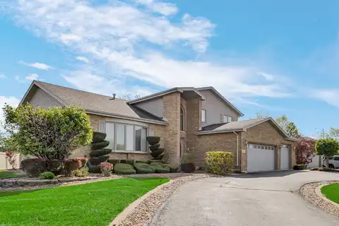 161 PROVIDENCE Drive, Matteson, IL 60443