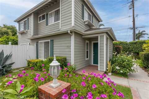 3327 California Avenue, Signal Hill, CA 90755