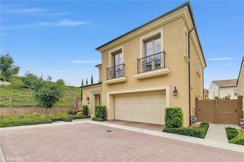 107 Plum Lily, Irvine, CA 92618