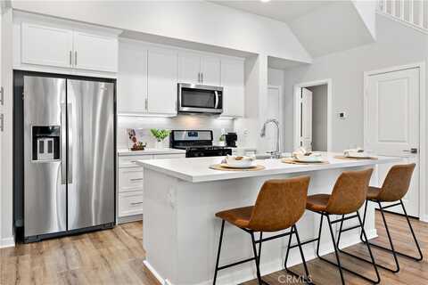 210 Alienta Lane, Rancho Mission Viejo, CA 92694