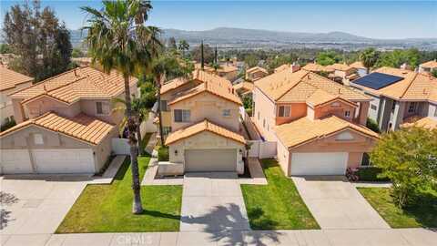 29335 Crest View Lane, Highland, CA 92346