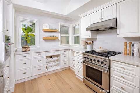 423 Poppy Avenue 1/2, Corona del Mar, CA 92625