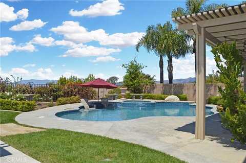 13622 Canyon Crest Road, Yucaipa, CA 92399