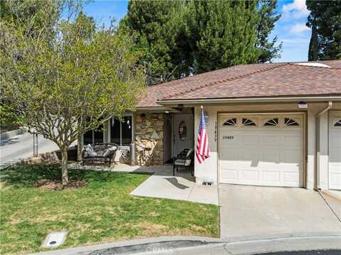 19439 Oak Crossing Road, Newhall, CA 91321