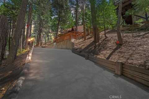 306 Dolly Varden Drive, Lake Arrowhead, CA 92352
