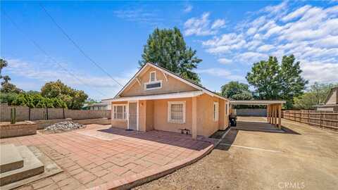 10824 Foothill Boulevard, Sylmar, CA 91342