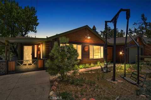 227 Santa Barbara Avenue, Sugarloaf, CA 92386
