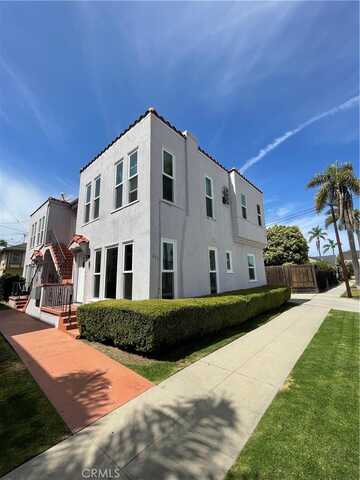 257 Santa Ana Avenue, Long Beach, CA 90803