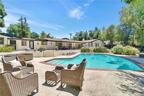5067 Arundel Drive, Woodland Hills, CA 91364