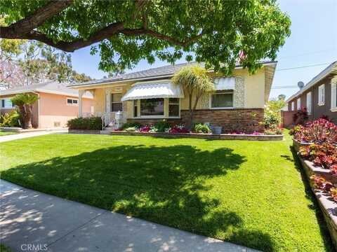 4856 Lomina Avenue, Lakewood, CA 90713