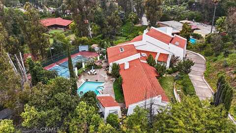 9752 Rangeview Drive, Santa Ana, CA 92705