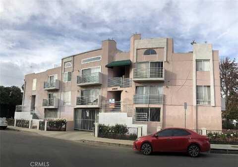 14105 Califa Street, Sherman Oaks, CA 91401