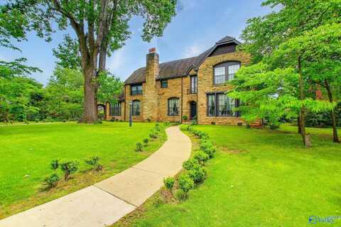 623 Grant Street SE, Decatur, AL 35601