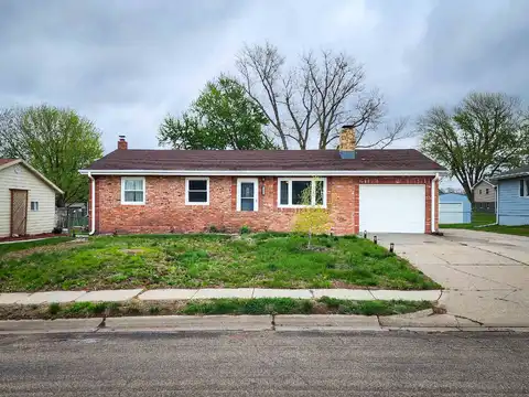 103 Linnwood Lane, Norfolk, NE 68701