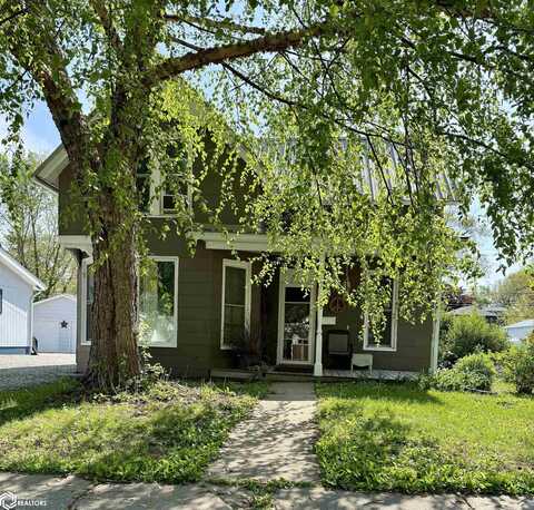 420 N D Street, Oskaloosa, IA 52577