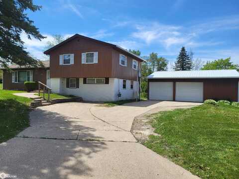 2502 Reyclif Drive, Marshalltown, IA 50158