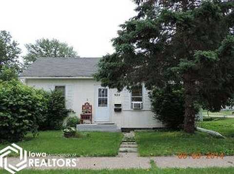 924 S 10 Avenue, Marshalltown, IA 50158