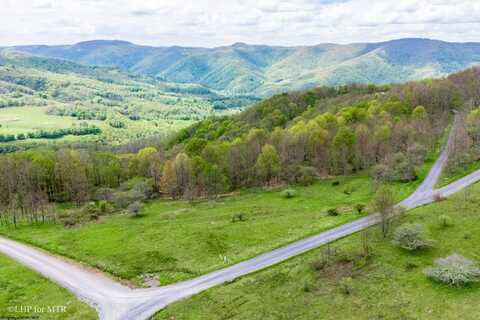 28 Meadows Road West, Harman, WV 26270