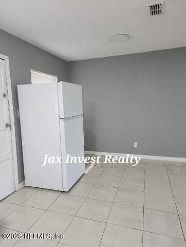 4022 SPIRES Avenue, Jacksonville, FL 32209