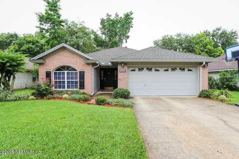 1426 STARBOARD Court, Fleming Island, FL 32003