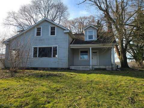 22807 State Route 30, Kensington, OH 44427