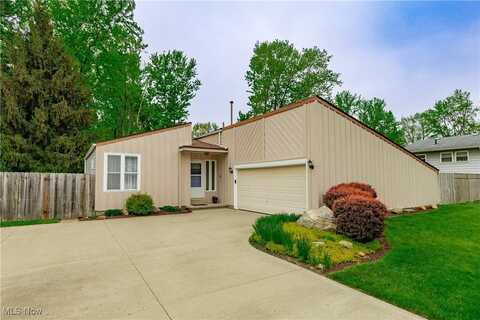 6510 Nicoll Drive, North Ridgeville, OH 44039