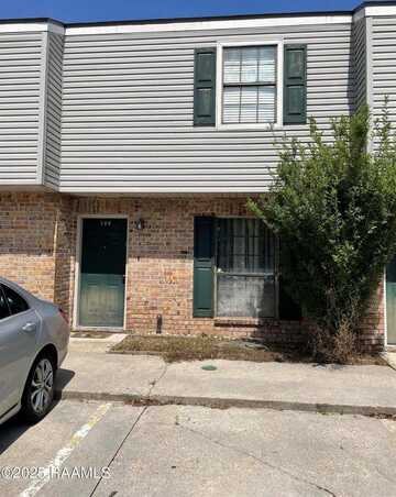 100 Winchester Drive, Lafayette, LA 70506