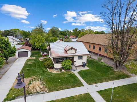 319 Harrison Street, American Falls, ID 83211