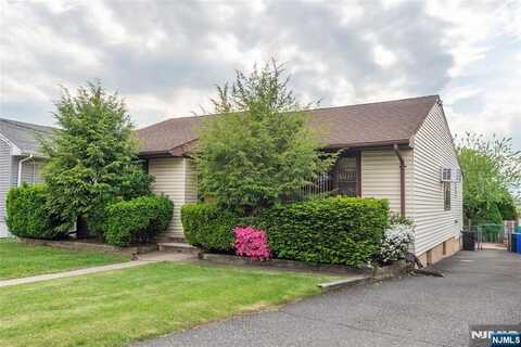19 Miller Street, Saddle Brook, NJ 07663