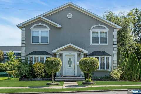 59 Pomona Avenue, Fair Lawn, NJ 07410