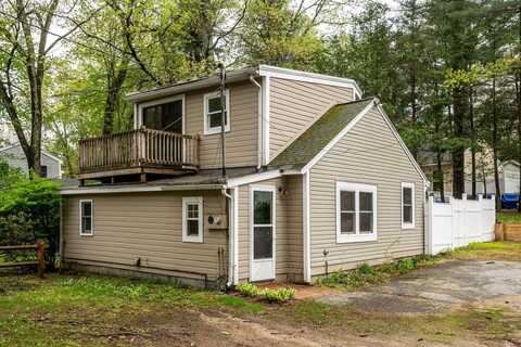 4 Riverside Drive, Fremont, NH 03044