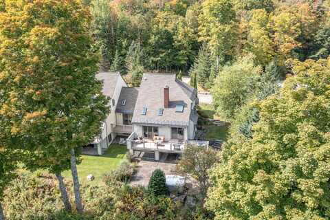 61 Brook Road, Stowe, VT 05672