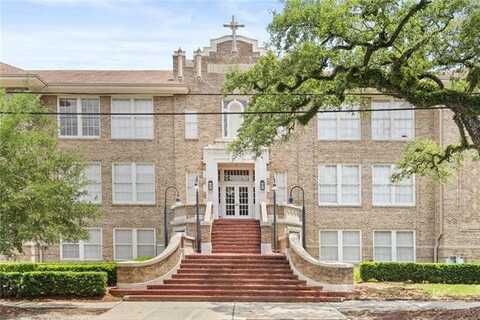 1215 LOUISIANA Avenue, New Orleans, LA 70115