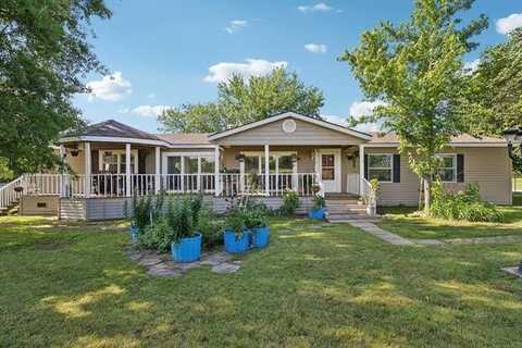 520 E 15th Street, Mounds, OK 74047