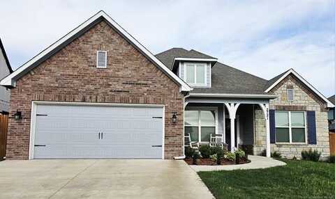 2721 S 8th Street E, Broken Arrow, OK 74012