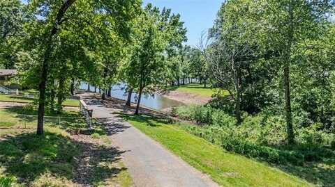 1403 Vale, Grove, OK 74344