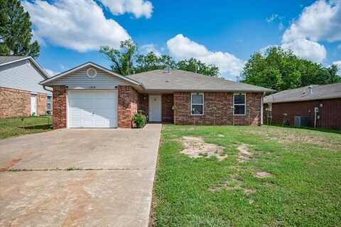 1218 E Fay Street, Shawnee, OK 74801