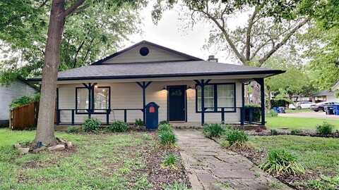 711 Pearson Avenue, McKinney, TX 75069