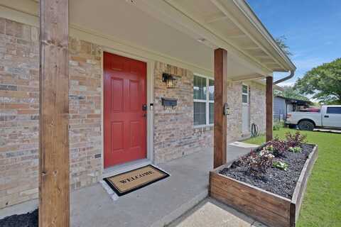 821 E Mustang Street, Crowley, TX 76036