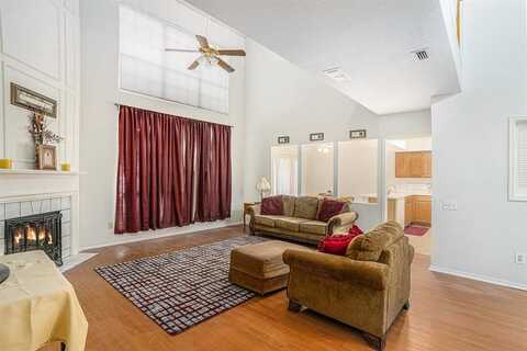 6204 Pennsylvania Avenue, Arlington, TX 76017