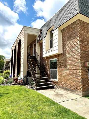 4046 Ridglea Country Club Drive, Fort Worth, TX 76126