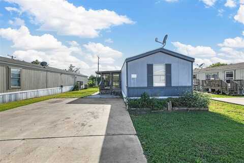 454 Sandy Bass Lane, Newark, TX 76071
