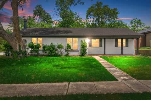 1425 Oakhill Drive, Plano, TX 75075
