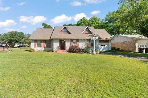 708 Lilly Street, Cleburne, TX 76033