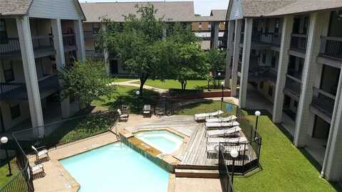 218 N Texas Boulevard, Denton, TX 76201