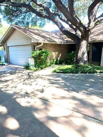 2435 St Gregory Street, Arlington, TX 76013