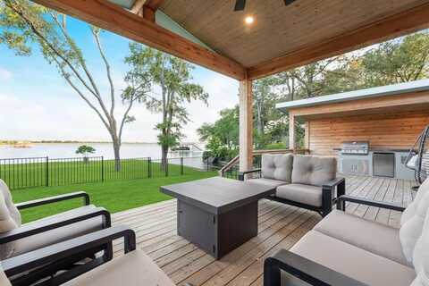 9 Southshore Circle, Star Harbor, TX 75148