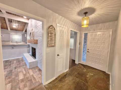 8314 Ashbourne Drive, Shreveport, LA 71106