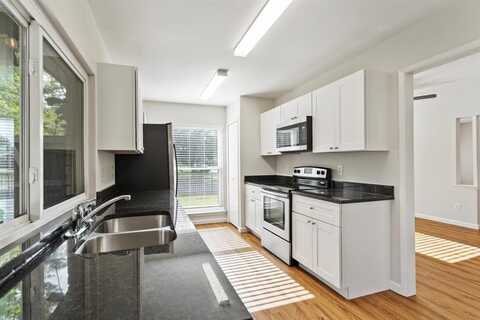 3002 Lindbergh Drive, Dallas, TX 75228