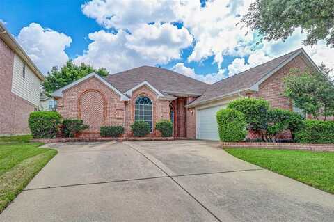 5316 Lake Mead Trail, Fort Worth, TX 76137